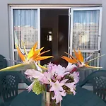 Valencia 2* Las Palmas de Gran Canaria