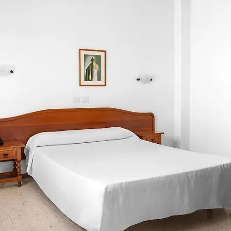 Готель Valencia