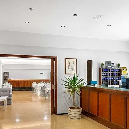 Valencia Hotel 2*